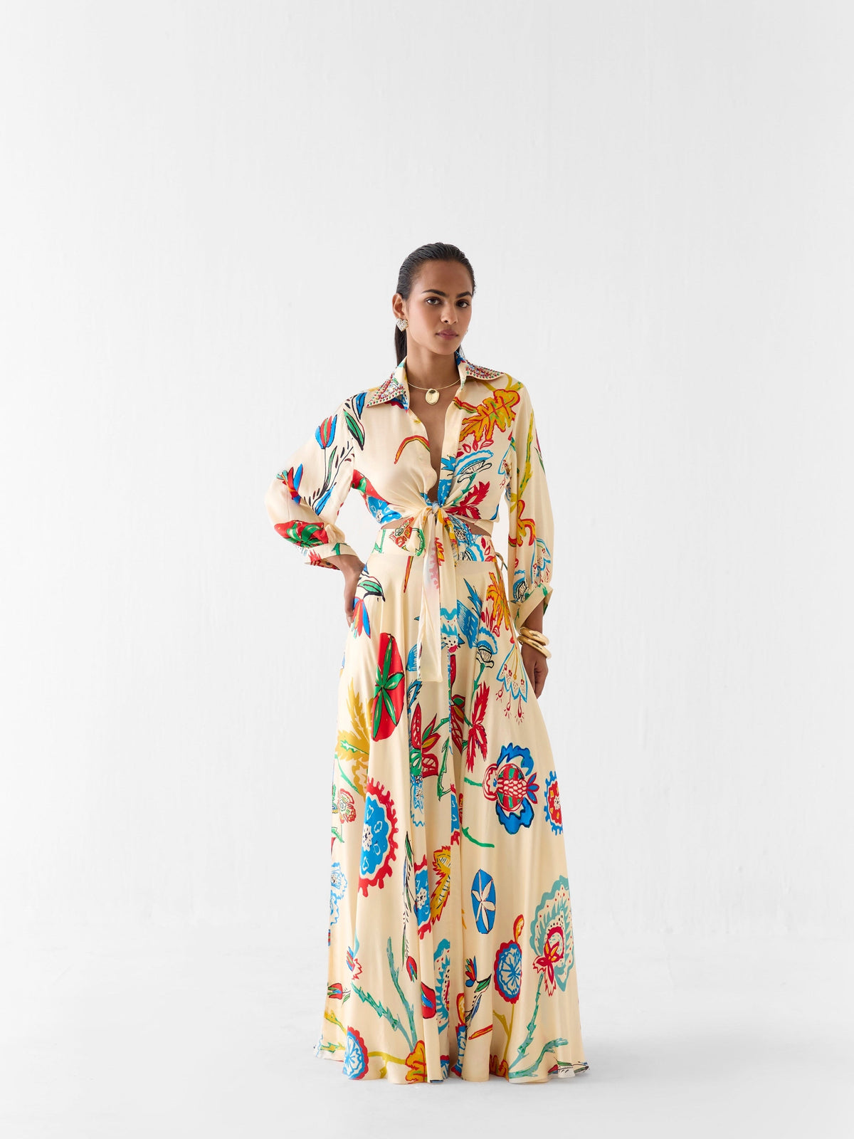 Conjunto Femenino Estampado Floral Colorido Camisa Cropped y Falda Larga - Cartagena