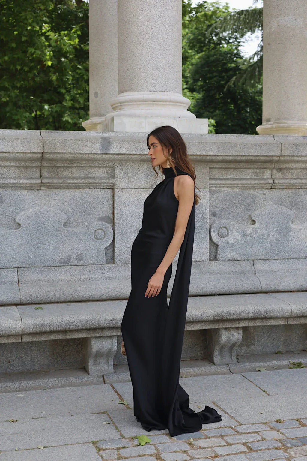 Vestido de Fiesta Largo de Satén con Espalda Descubierta y Cinta - Cannes
