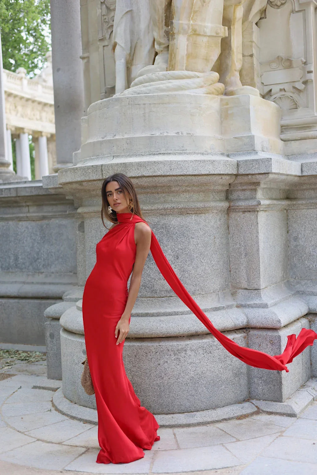 Vestido de Fiesta Largo de Satén con Espalda Descubierta y Cinta - Cannes