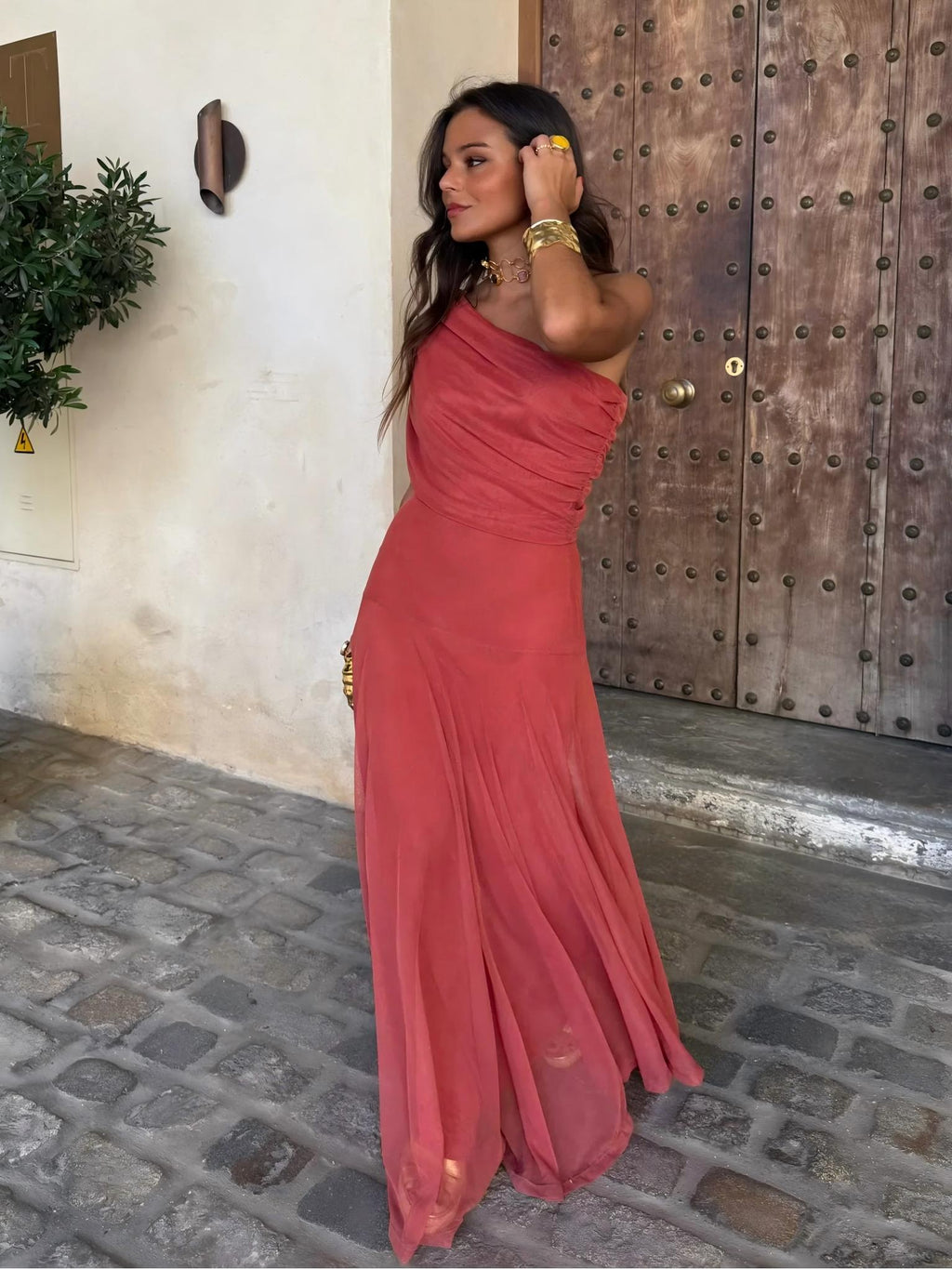 Vestido Femenino Largo Escote Bardot de Chiffón con Drapeado – Umbria