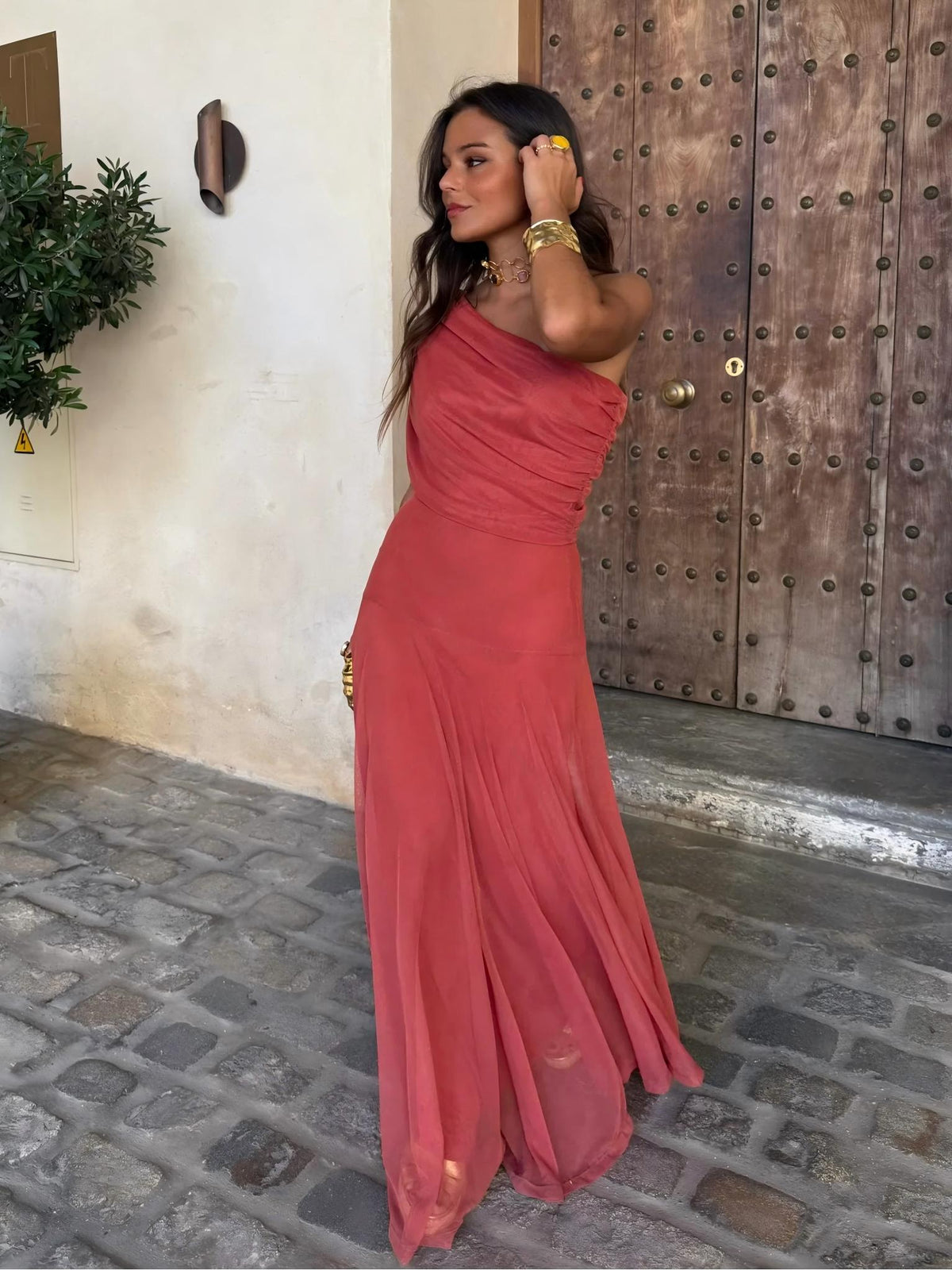 Vestido Femenino Largo Escote Bardot de Chiffón con Drapeado – Umbria