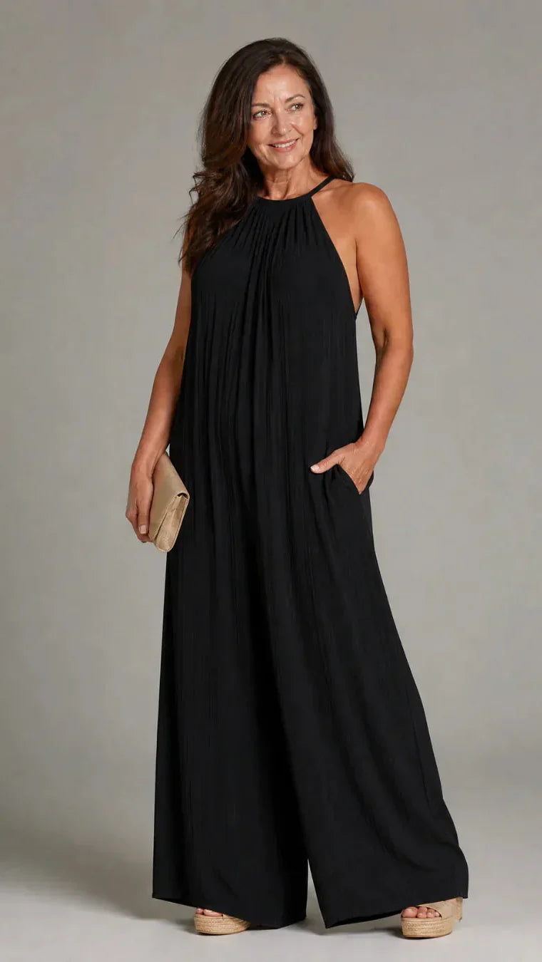 Sylvara | Jumpsuit Elegante de Pierna Amplia y Cuello Halter