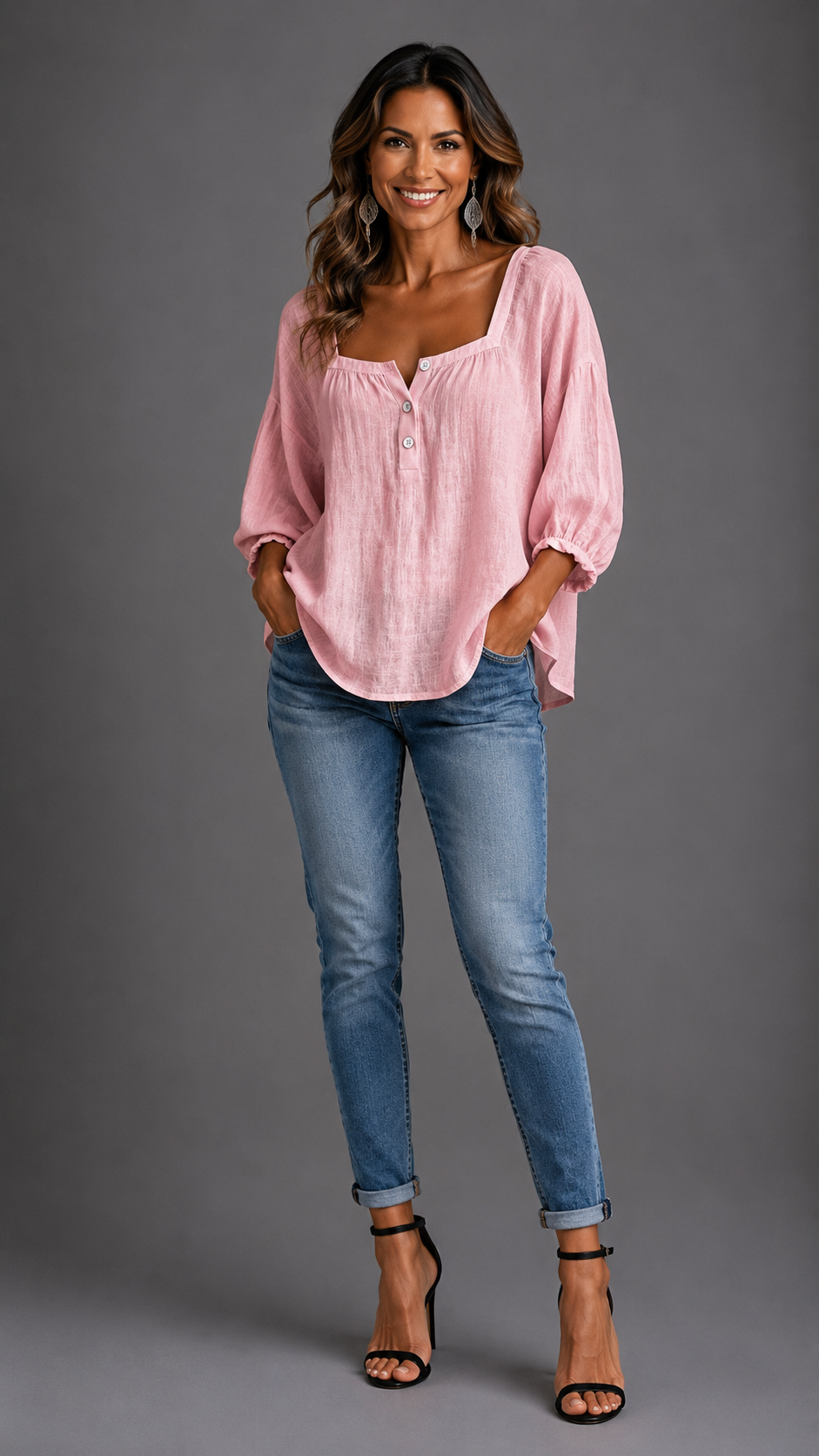 Amelia | Blusa sencilla de cuello cuadrado y manga larga