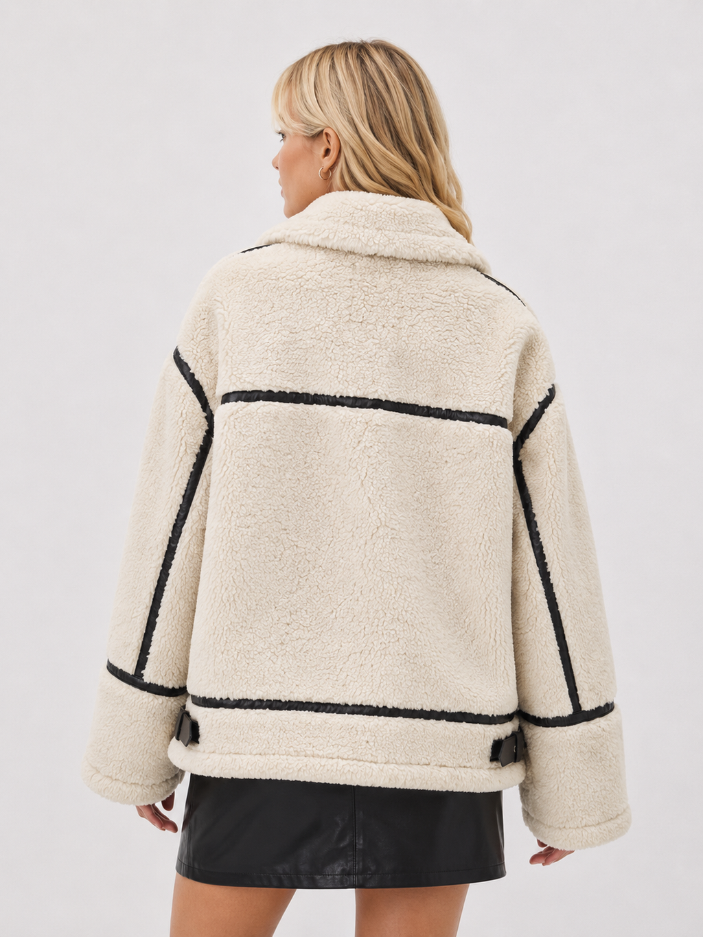Chaqueta Femenina Afelpada Teddy con Detalles en Cuero – Oslo