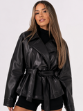 Chaqueta Femenina de Cuero Legítimo Oversize con Cinturón – Capri
