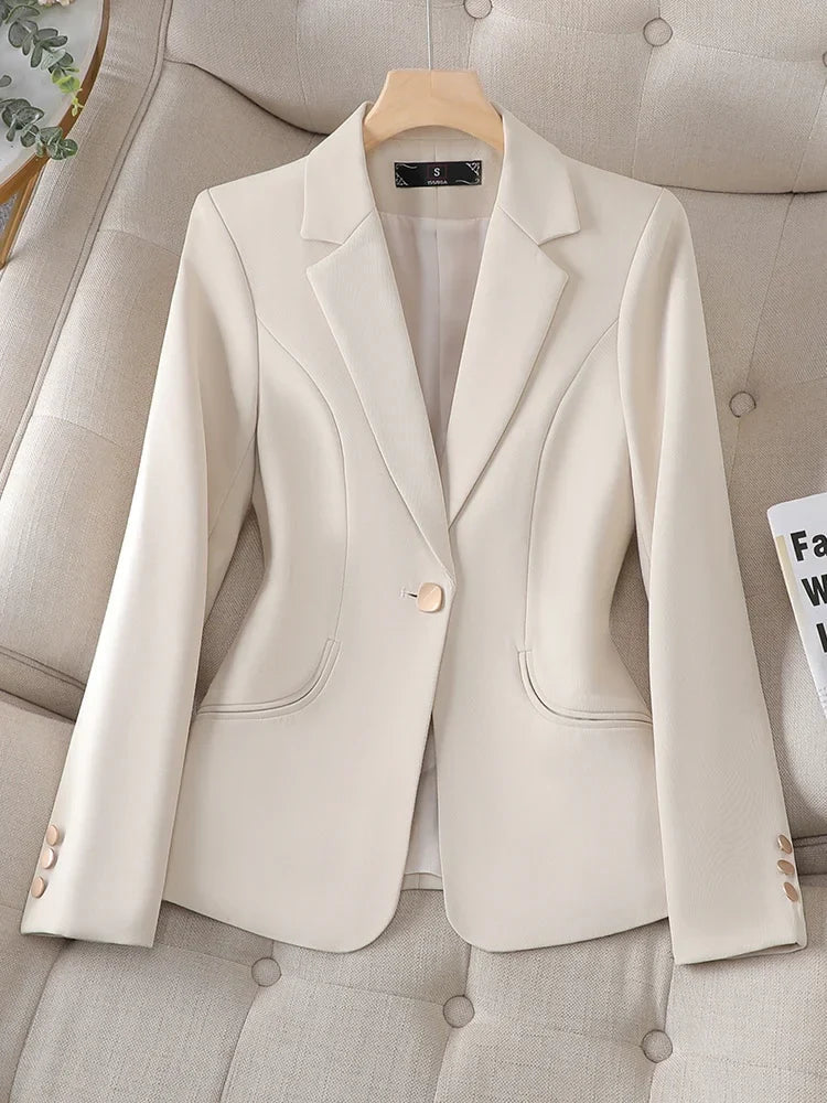 Blazer Femenino de Sastrería Entallado con Forro – Catarina