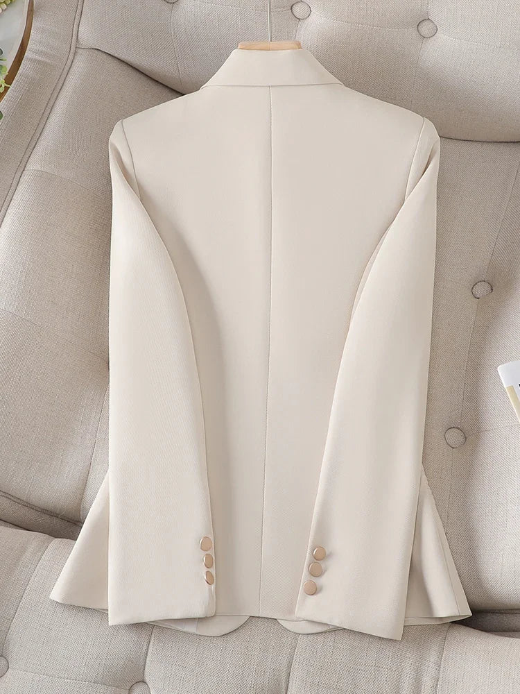 Blazer Femenino de Sastrería Entallado con Forro – Catarina