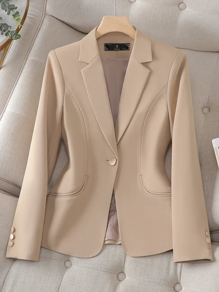 Blazer Femenino de Sastrería Entallado con Forro – Catarina