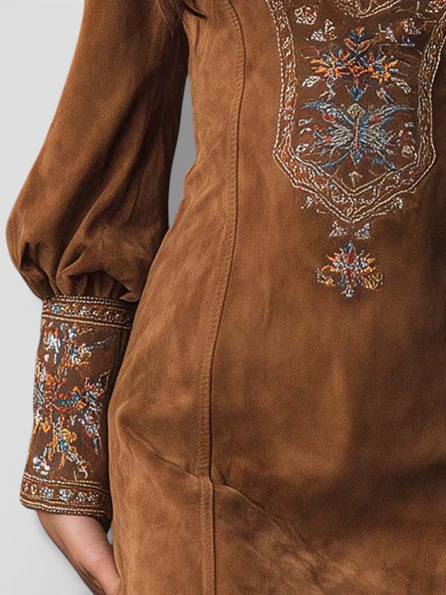 Vestido Femenino Corto Boho de Ante con Bordado Floral – Marrakesh