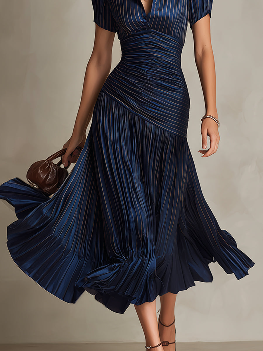 Adriana ∙ Vestido midi satinado de rayas retro