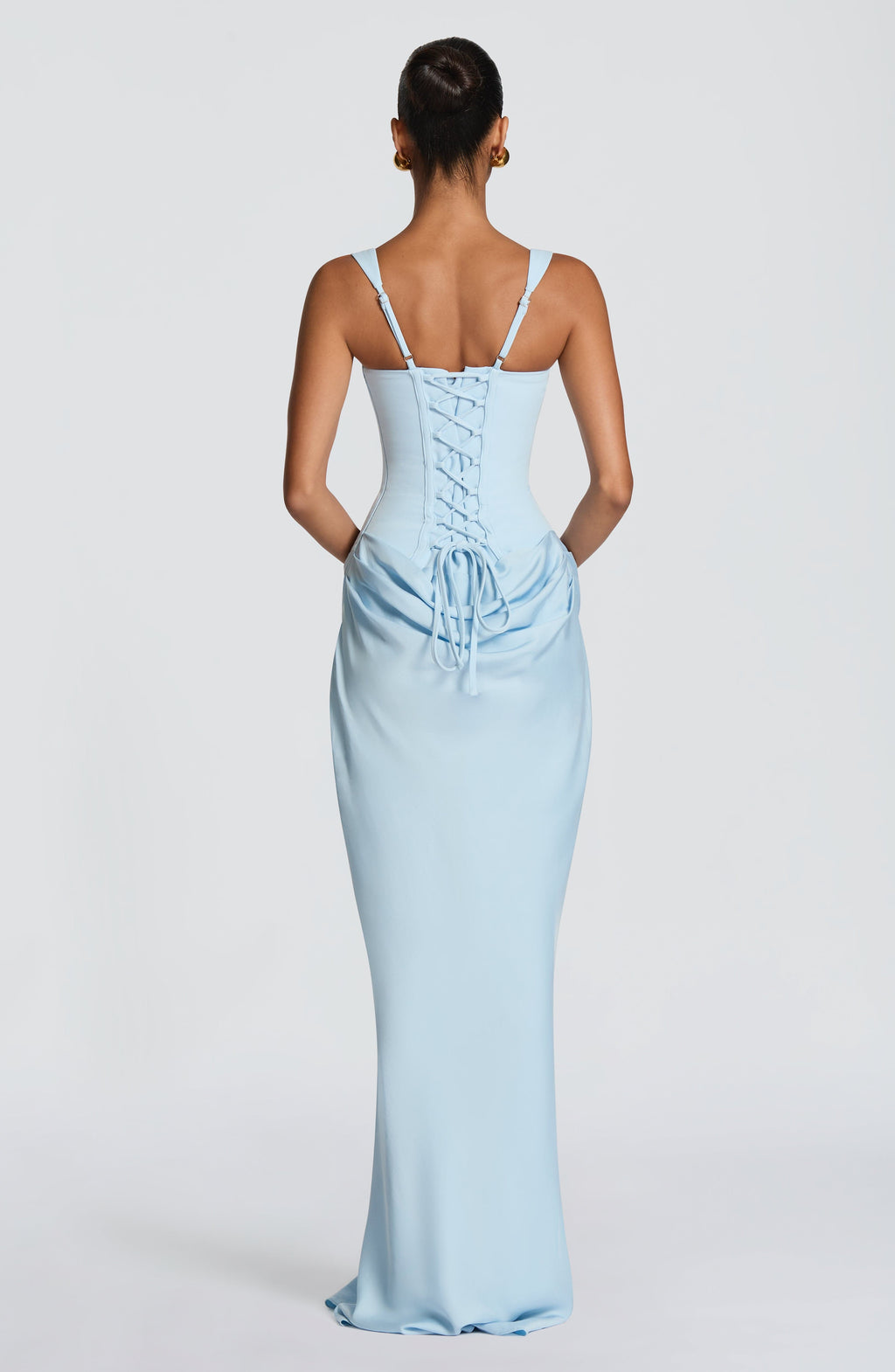 Vestido Largo con Corsé Estructurado y Escote Cuadrado – Mia