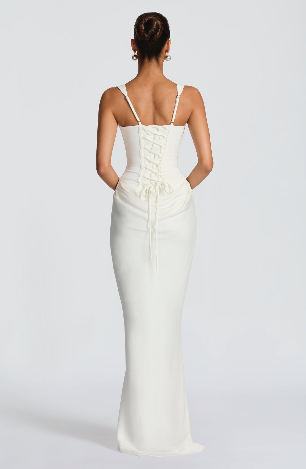 Vestido Largo con Corsé Estructurado y Escote Cuadrado – Mia